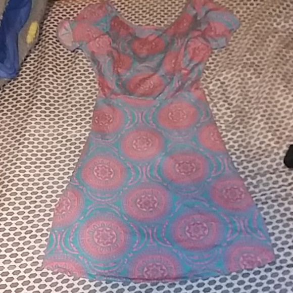 Dress - Picture 1 of 2